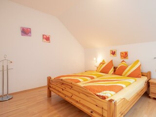 App. 2 Schlafzimmer 1