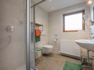 Dusche /WC Apartment Zwölfer