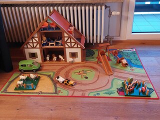 Spielen Bärenfamilie