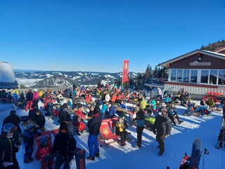 Mittags am Imberghaus