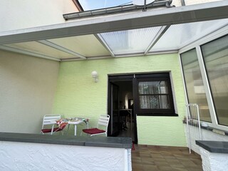 Balkon mit Überdachung