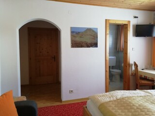 Großzügiges Doppelzimmer Haus Anneliese