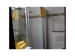 Haus Taxegger - App. Ennstal - Bad