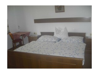 Schlafzimmer Fewo