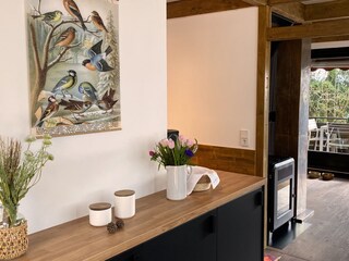 Küchenbereich und Wohnzimmer