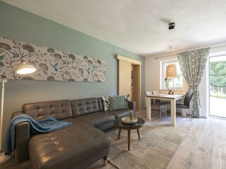 Appartement_Enzian_Wohnzimmer_Feriendorf_Wallenbur