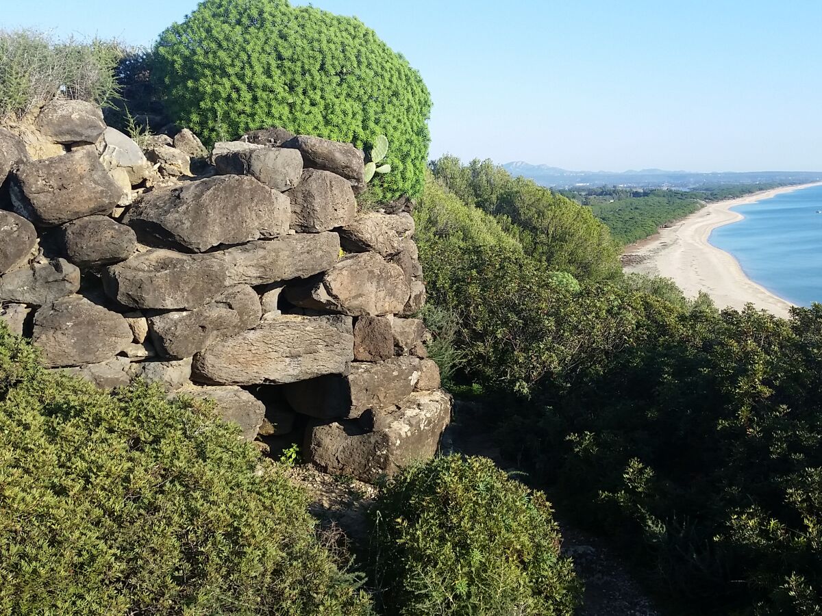 Nuraghe vor Osalastrand