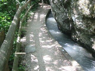 Wasser entspannt Sie auch beim Wandern