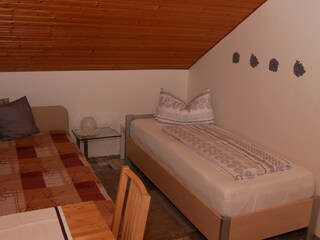 Schlafzimmer 3