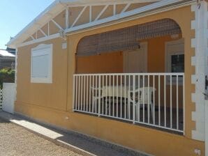 Holiday house Located by the sea at Caravaning La Manga - La Manga del Mar Menor - image1