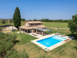 Holiday house Landhaus Nona Kapona - Poreč - image1