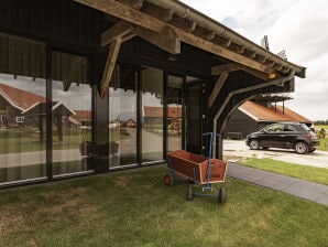 Lake-view apartment near the Zaanse Schans windmills - Uitgeest - image1