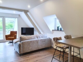 Villa 6 - Ferienwohnung mit Balkon und Moselblick