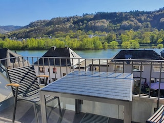 Panoramablick auf die Mosel