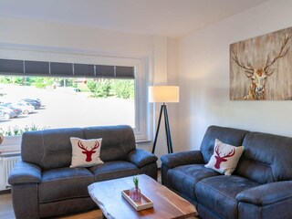 Wohn-/Essbereich mit offener Küche