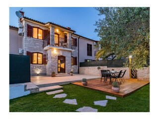 Villa Galižana Buitenaudio-opname 17