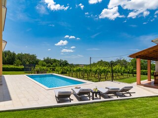 Holiday apartment Barban Outdoor Recording 5