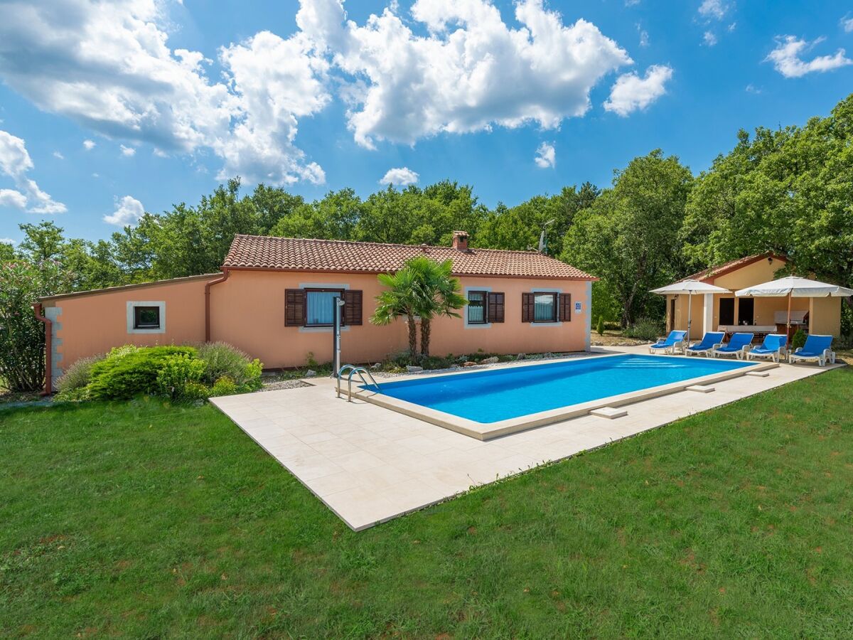 Holiday House Fragola