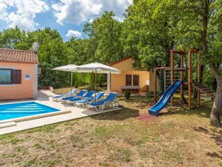 Casa per le vacanze Tinjan Ambiente 21