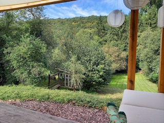 Pergola auf die Wiese tiny house pfalz