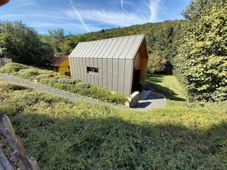 Straßenansicht tiny house Lautertalblick