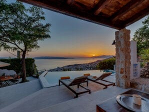 Holiday house Villa Montes - Makarska - image1