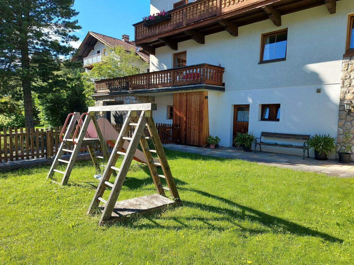 Spielplatz Landhaus Rofan