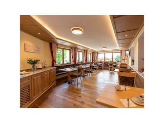 gemütlicher Frühstücksraum