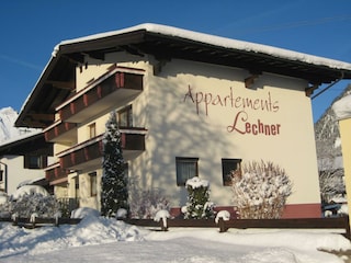 Appartements Lechner - Winteransicht
