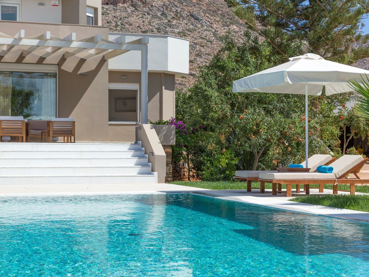 Asterion 5Bd Luxus Villa (beheizbarer Pool), Stavros