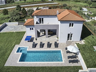 Villa Pula Außenaufnahme 2