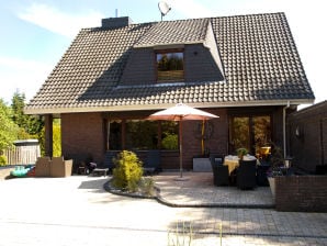 Ferienhaus Traumgarten - Harmsdorf - image1