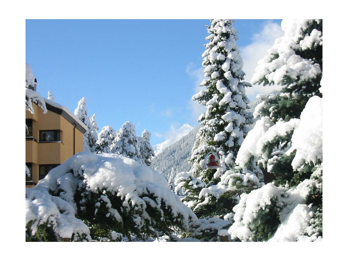 Landhaus Eigentler Fulpmes Blick vom Balkon im Win