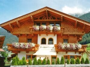 Apartment Landhaus Pinnis - Neustift im Stubaital - image1