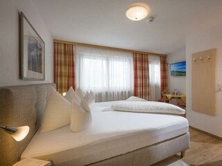 Hotel Theresia Garni - Doppelzimmer ohne Balkon