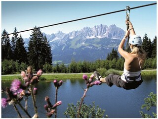 Hornpark - Flying Fox über Bergsee (c) Archiv TVB