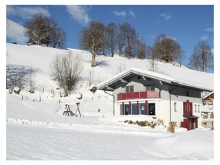 Haus Lorenz im Winter