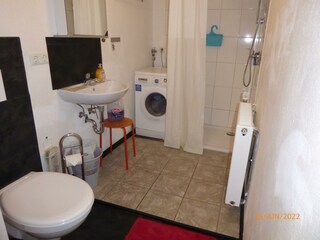 Bad mit Waschm. + Trockner