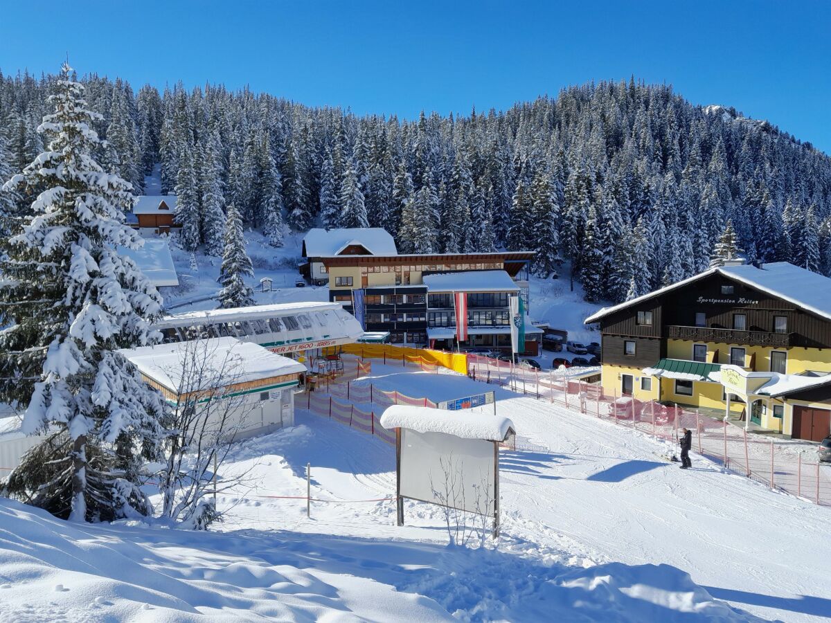 Appartementhaus neben Liftstation