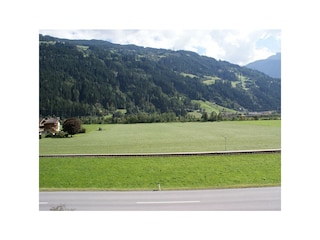 Ausblick Richtung Zillertalbahn