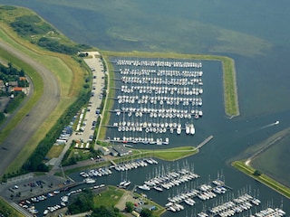 Hafen Herkingen