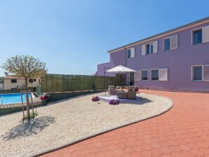 Apartamento vacacional Villa Figaro avec piscine à Vrsar