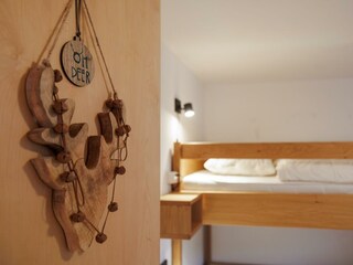 cornelia 2-3668 (Large)