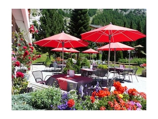 Gartenterrasse benachbarten Hotel Kristall-Saphir