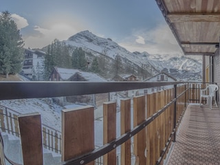 Sonnenhu?gel Terrasse01