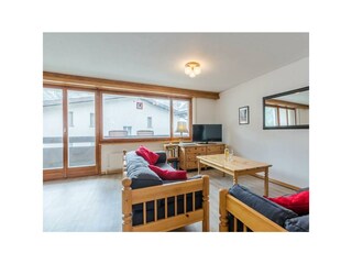 3.3 Wohnbereich mit TV