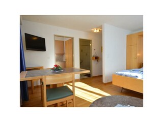 Wohn- und Schlafraum_3