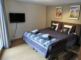 Mountain_Village_Schlafzimmer1