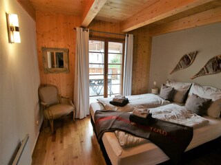 Mountain_Village_Schlafzimmer3