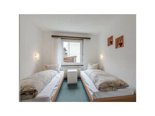 8.5 2 Bett Zimmer